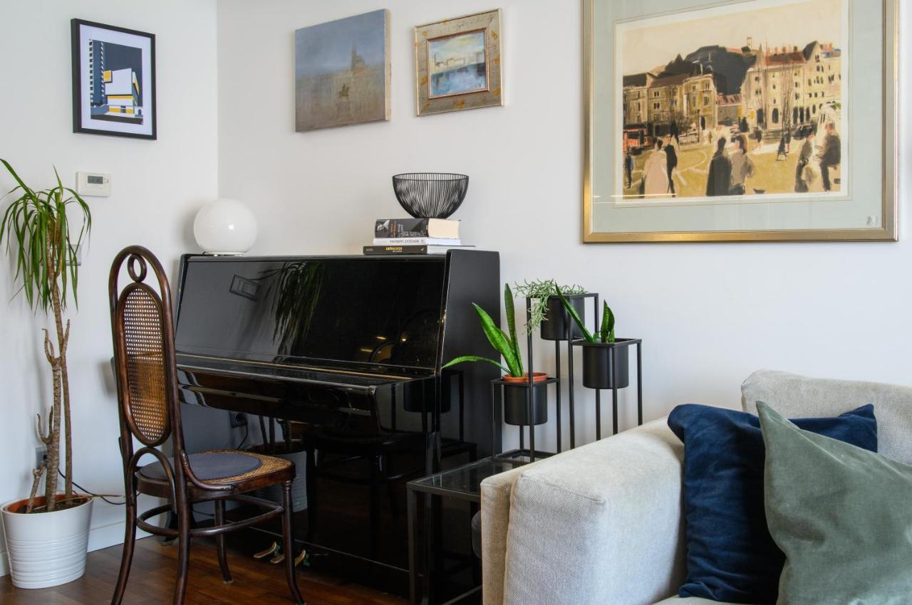 Designer Two-Bedroom Apartment Split Buitenkant foto